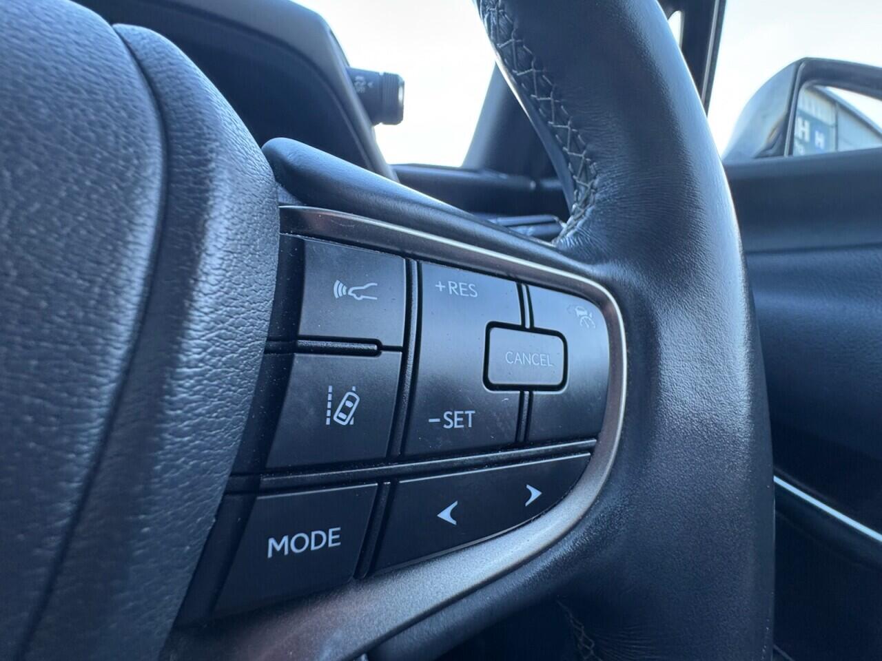 Used Lexus UX 2020 for sale - 76702513: Photo 65