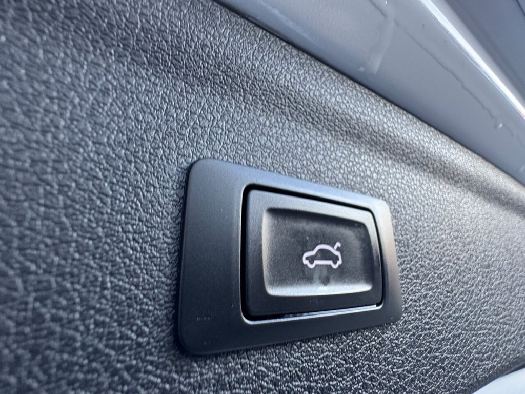 Used Audi RS Q3 2016 for sale - 76558762: Photo 48