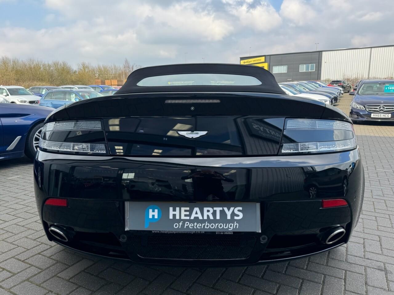 Used Aston Martin Vantage 2017 for sale - 76701043: Photo 16