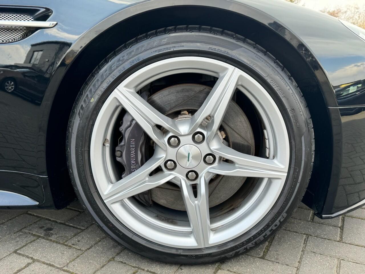 Used Aston Martin Vantage 2017 for sale - 76701043: Photo 32