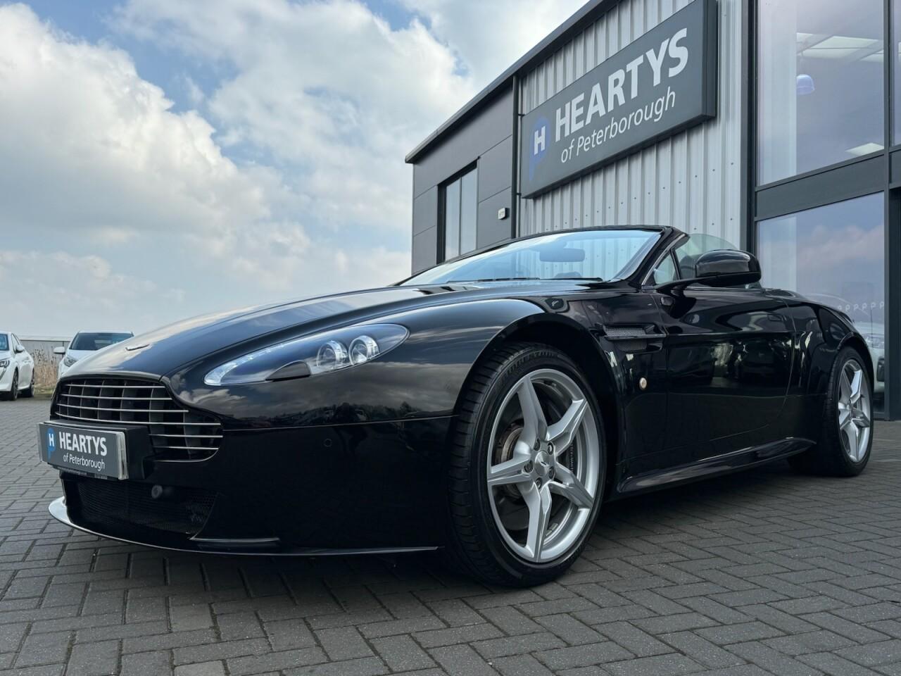 Used Aston Martin Vantage 2017 for sale - 76701043: Photo 4