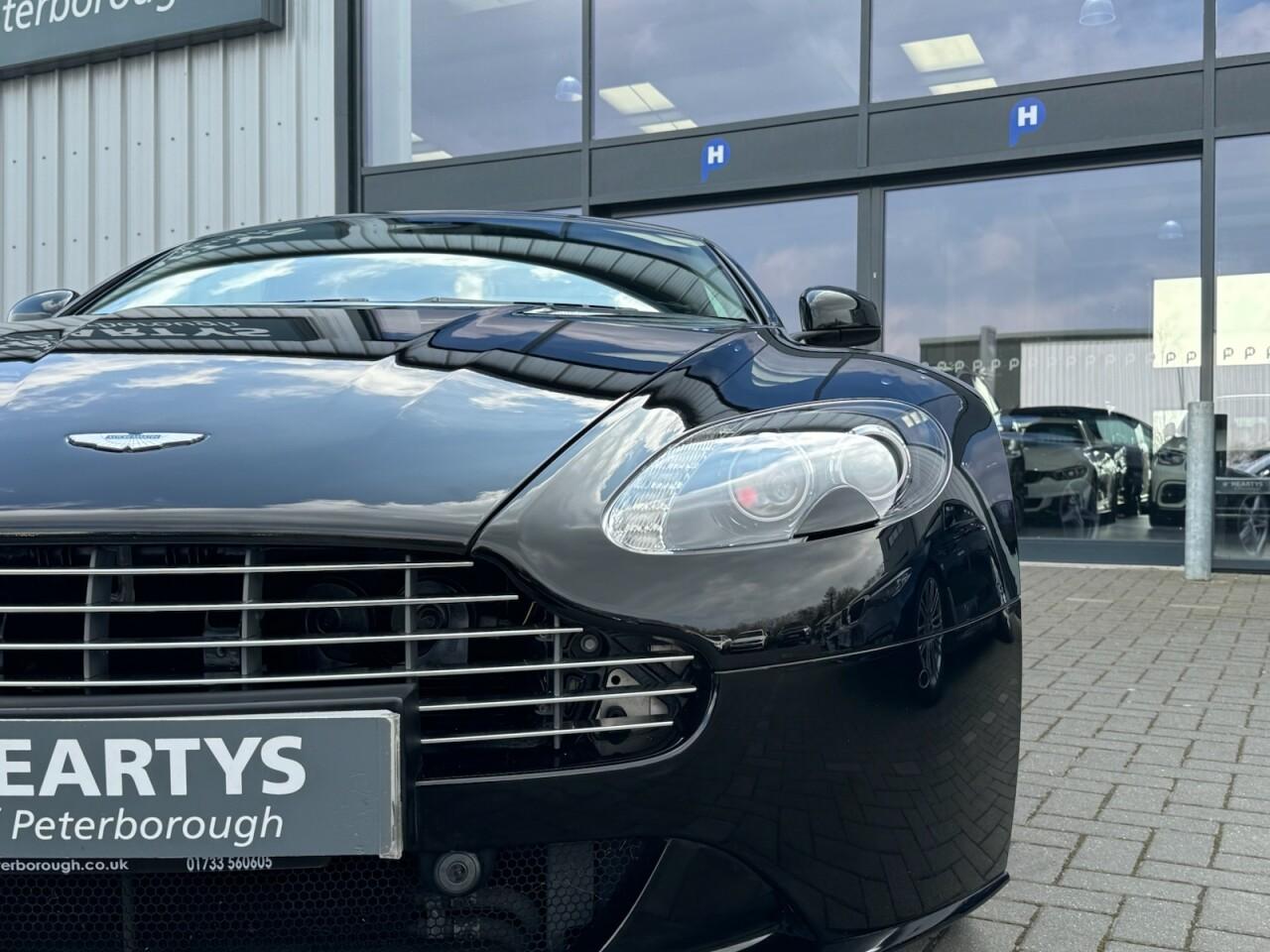 Used Aston Martin Vantage 2017 for sale - 76701043: Photo 41