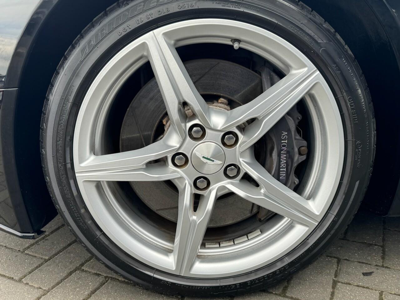 Used Aston Martin Vantage 2017 for sale - 76701043: Photo 51