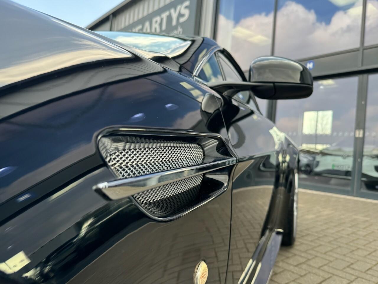 Used Aston Martin Vantage 2017 for sale - 76701043: Photo 57