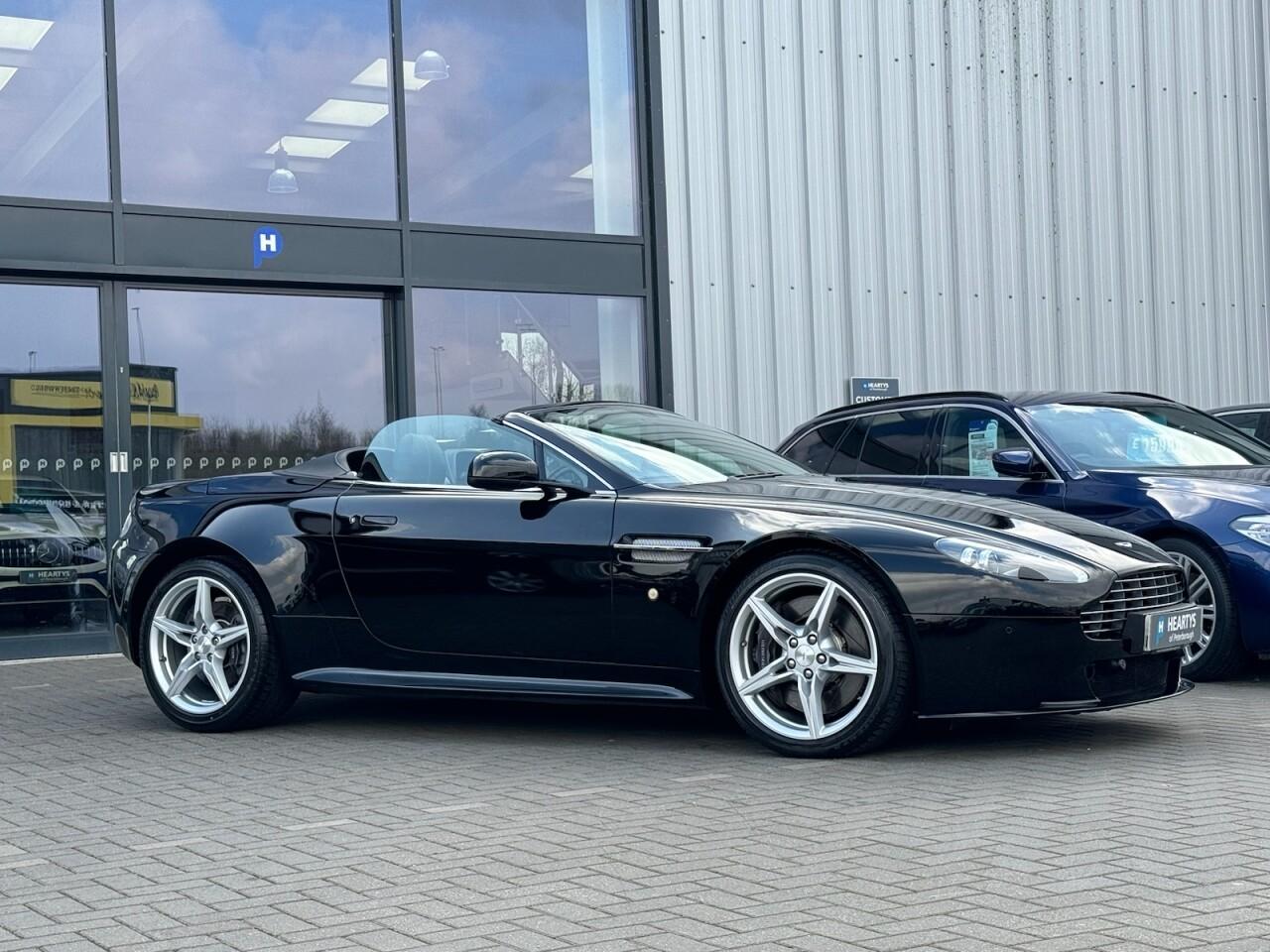 Used Aston Martin Vantage 2017 for sale - 76701043: Photo 63