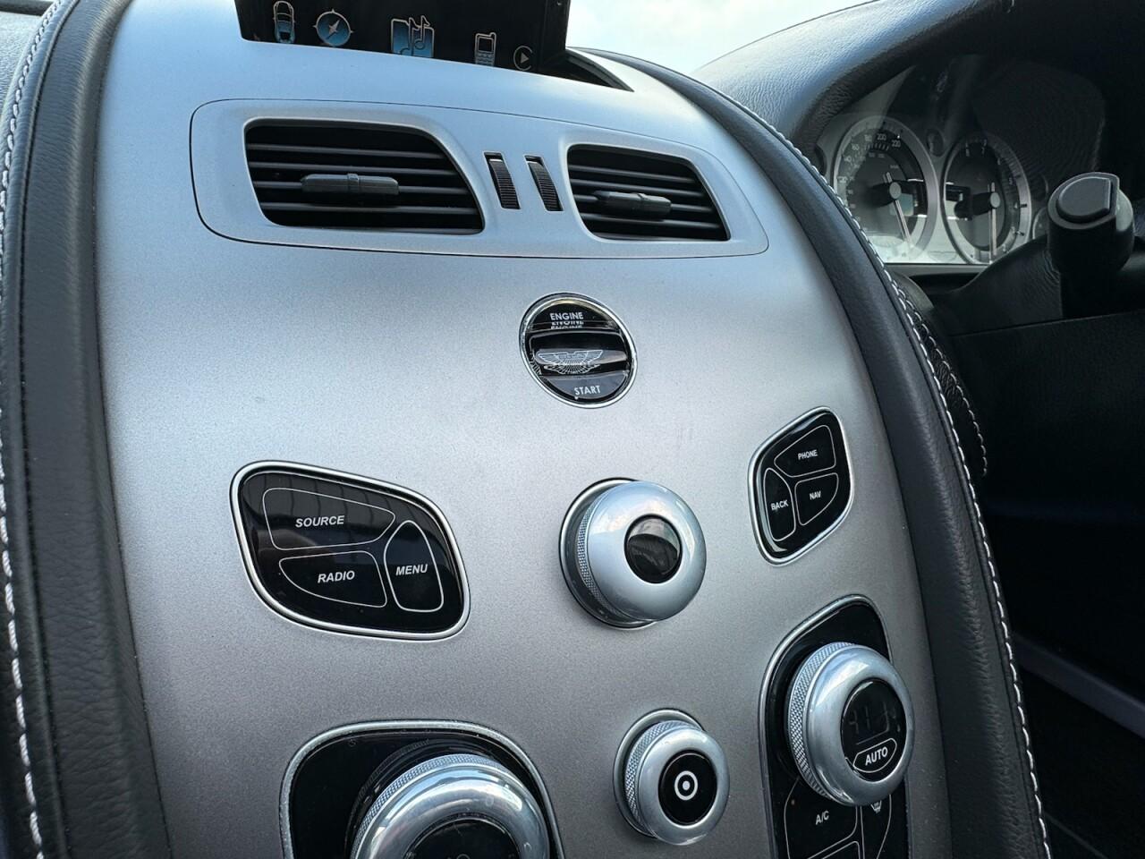 Used Aston Martin Vantage 2017 for sale - 76701043: Photo 67