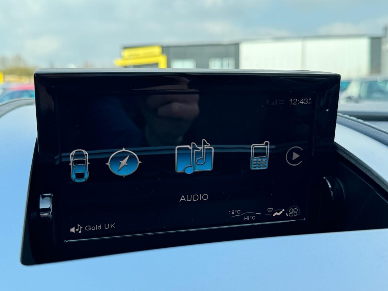 Used Aston Martin Vantage 2017 for sale - 76701043: Photo 71