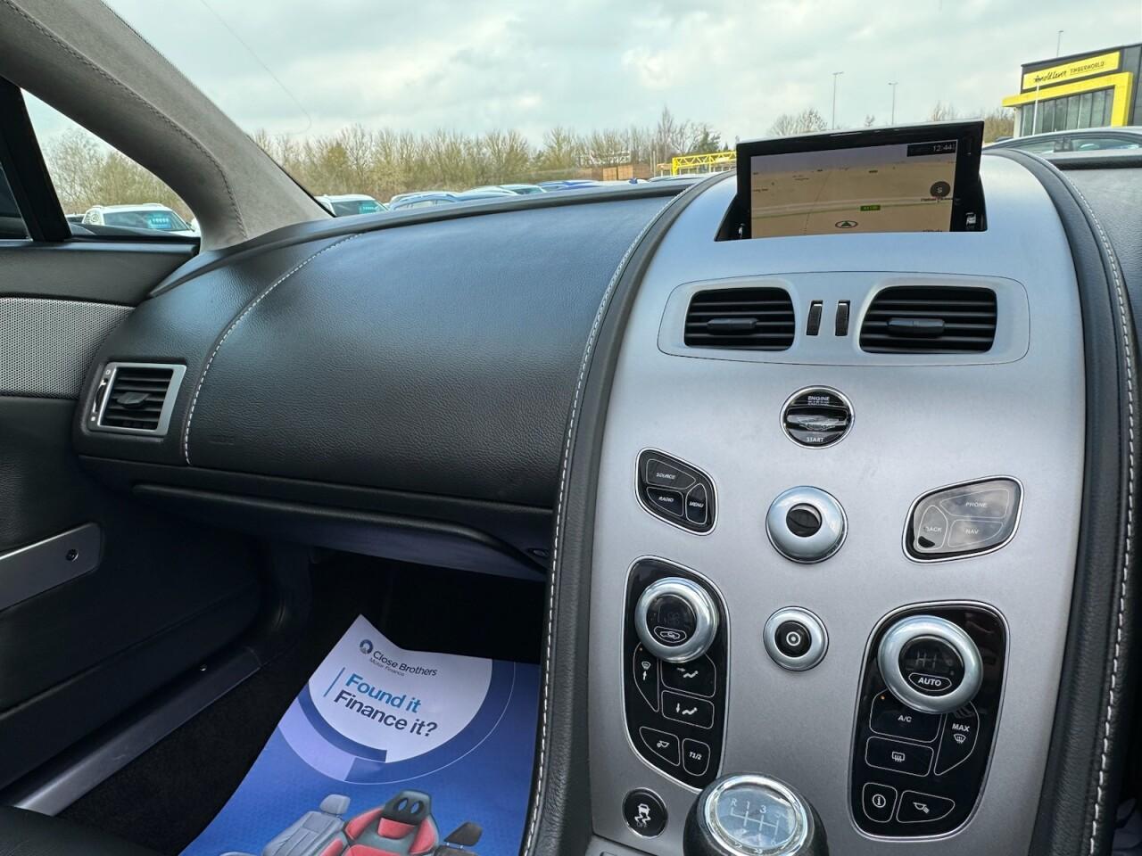 Used Aston Martin Vantage 2017 for sale - 76701043: Photo 87