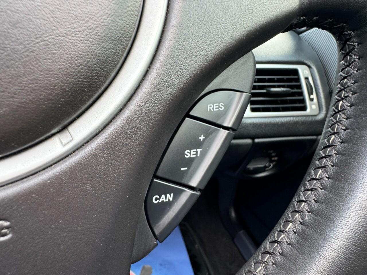 Used Aston Martin Vantage 2017 for sale - 76701043: Photo 92