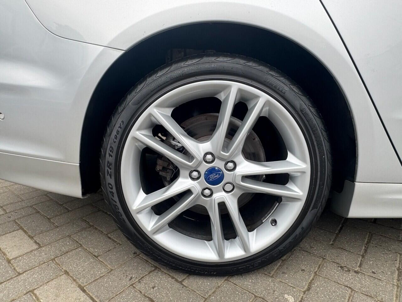 Used Ford Mondeo 2014 for sale - 78072363: Photo 24