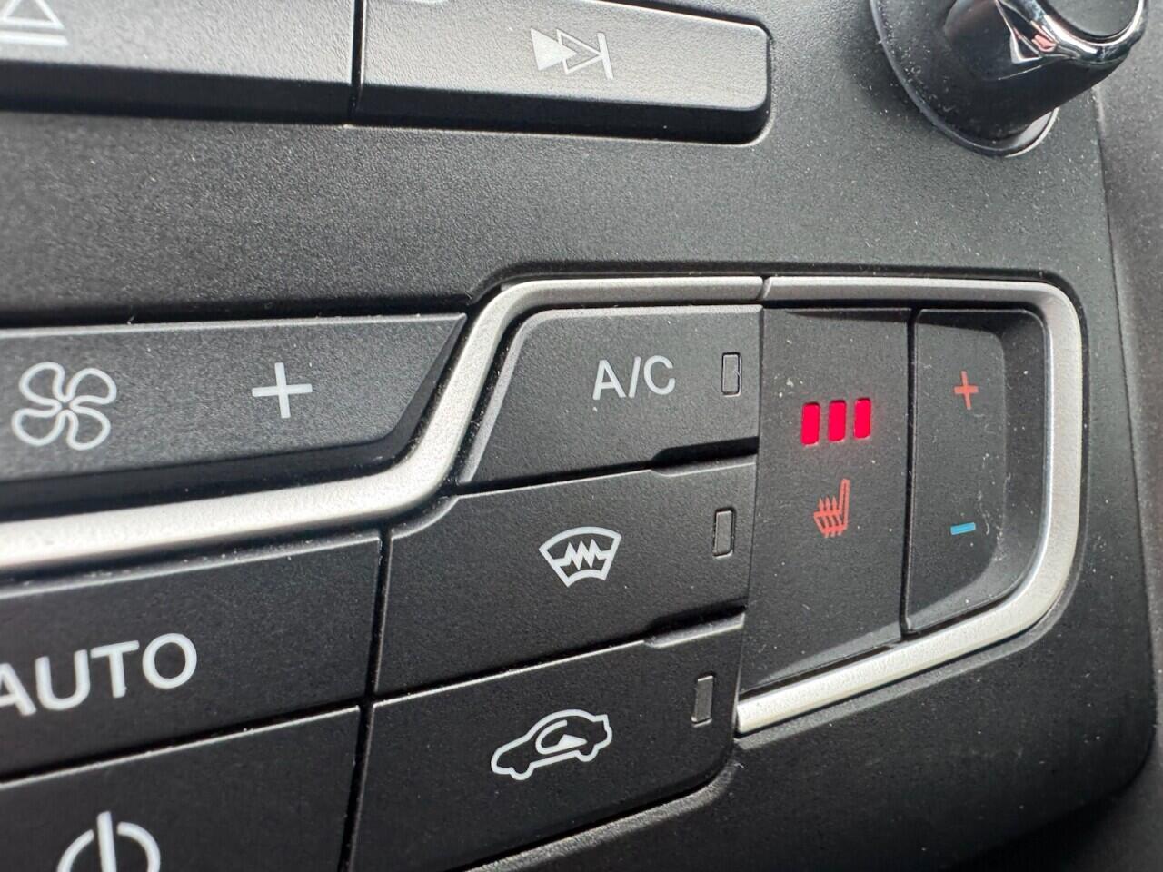 Used Ford Mondeo 2014 for sale - 78072363: Photo 48