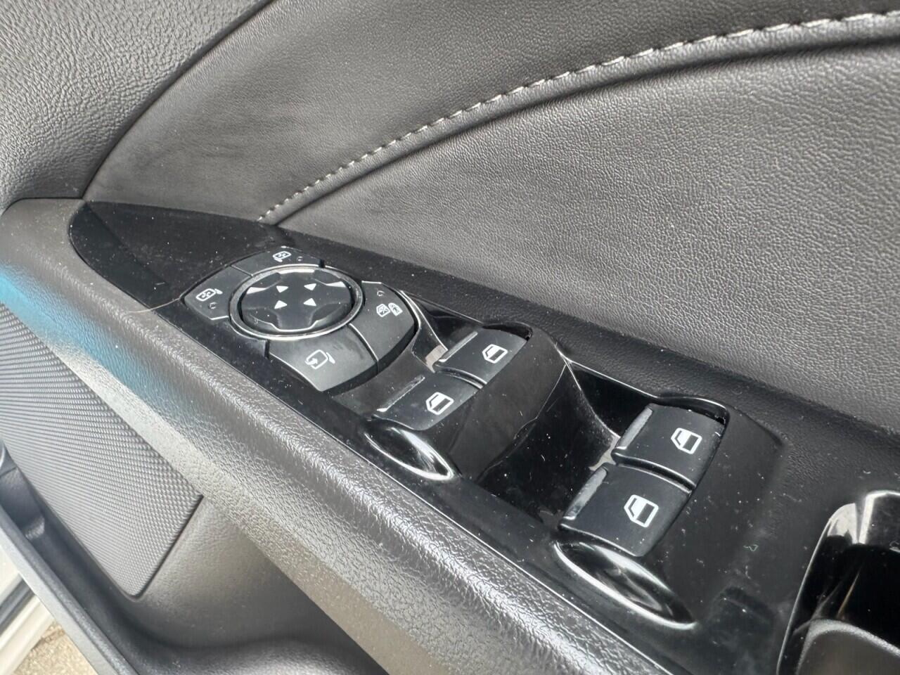 Used Ford Mondeo 2014 for sale - 78072363: Photo 55