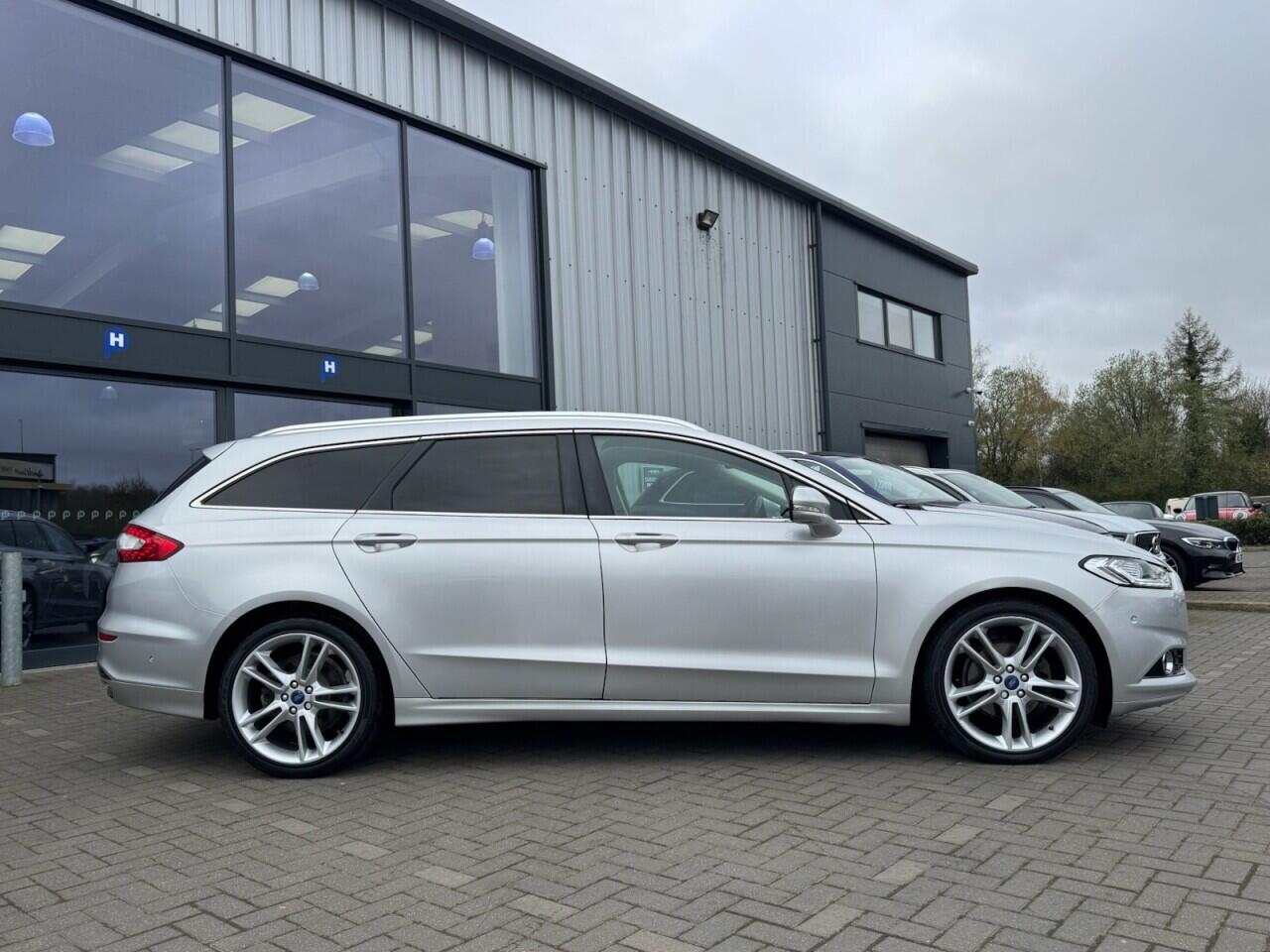 Used Ford Mondeo 2014 for sale - 78072363: Photo 6