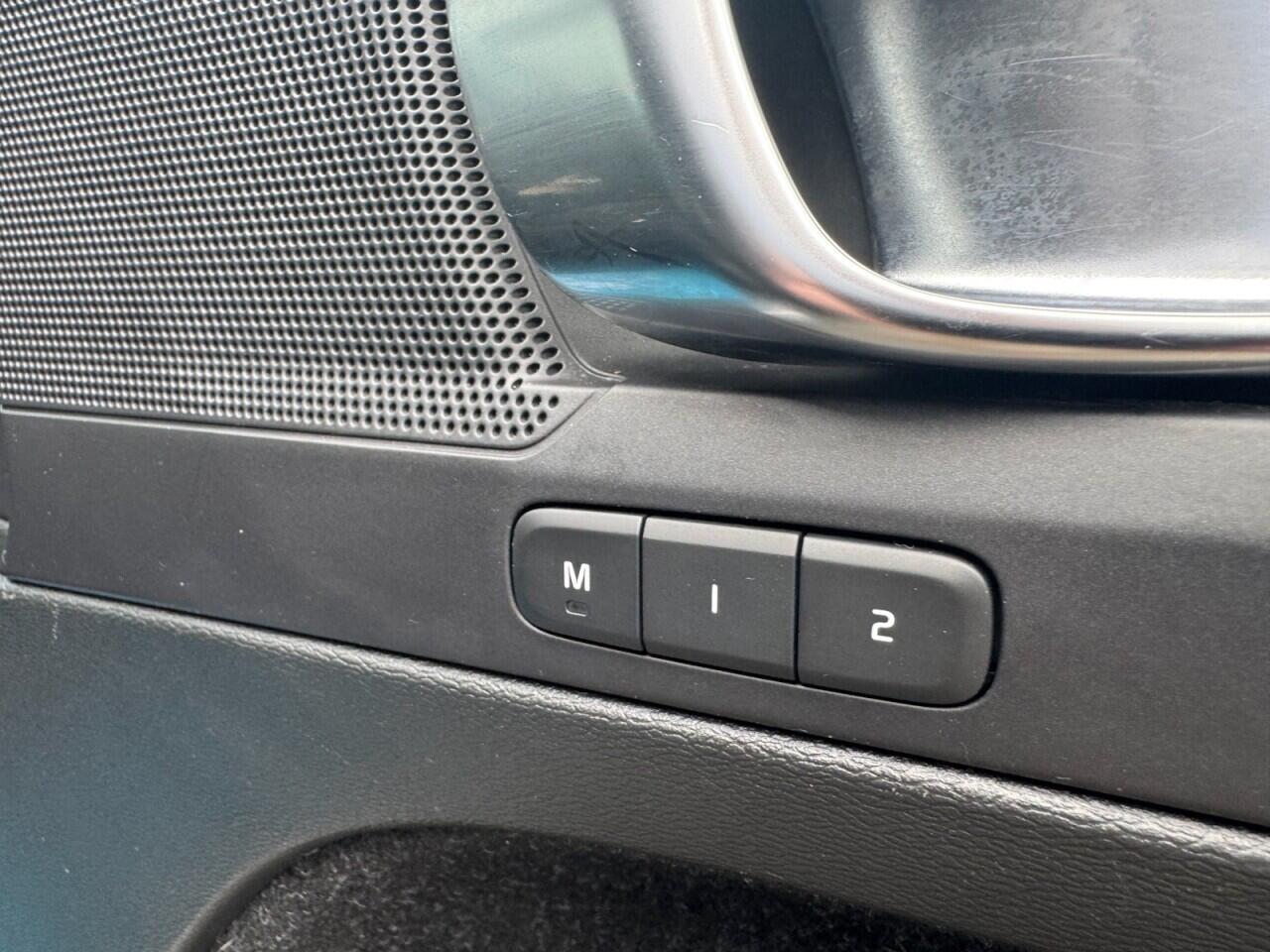 Used Volvo XC40 2020 for sale - 76701446: Photo 53