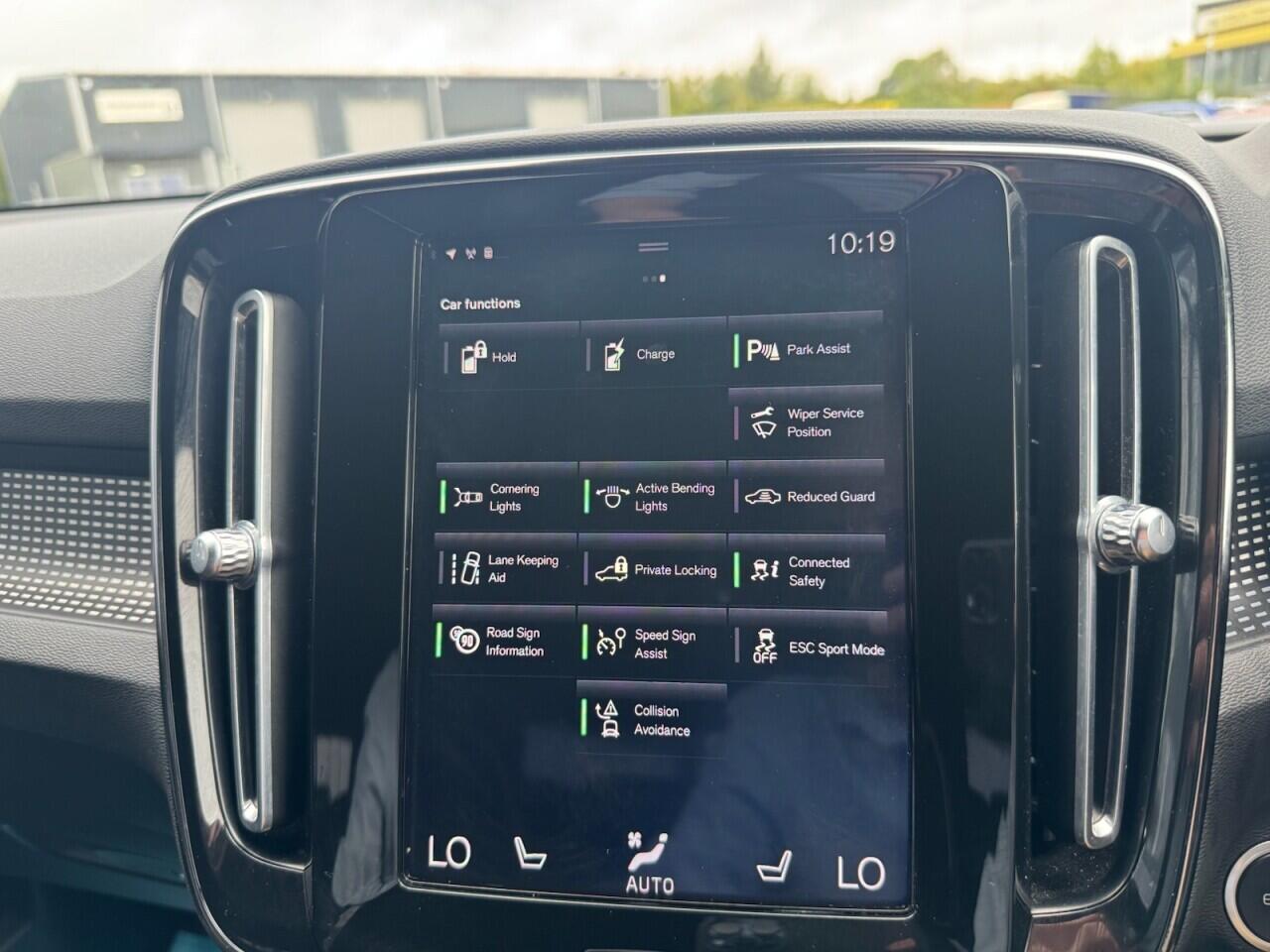 Used Volvo XC40 2020 for sale - 76701446: Photo 57