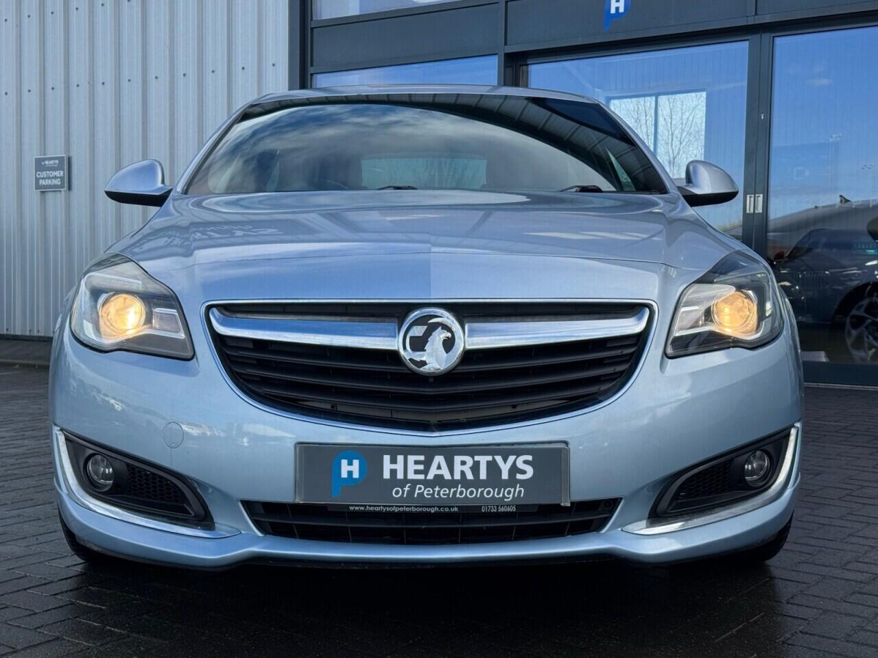 Used Vauxhall Insignia 2016 for sale - 77574170: Photo 2