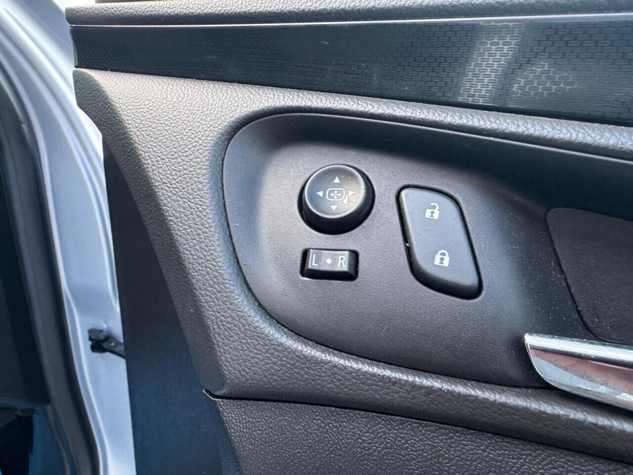 Used Vauxhall Insignia 2016 for sale - 77574170: Photo 48