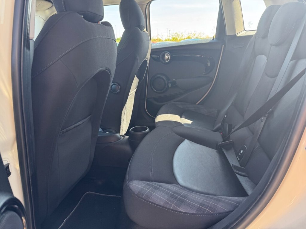 Used MINI Hatch 2017 for sale - 76558447: Photo 48