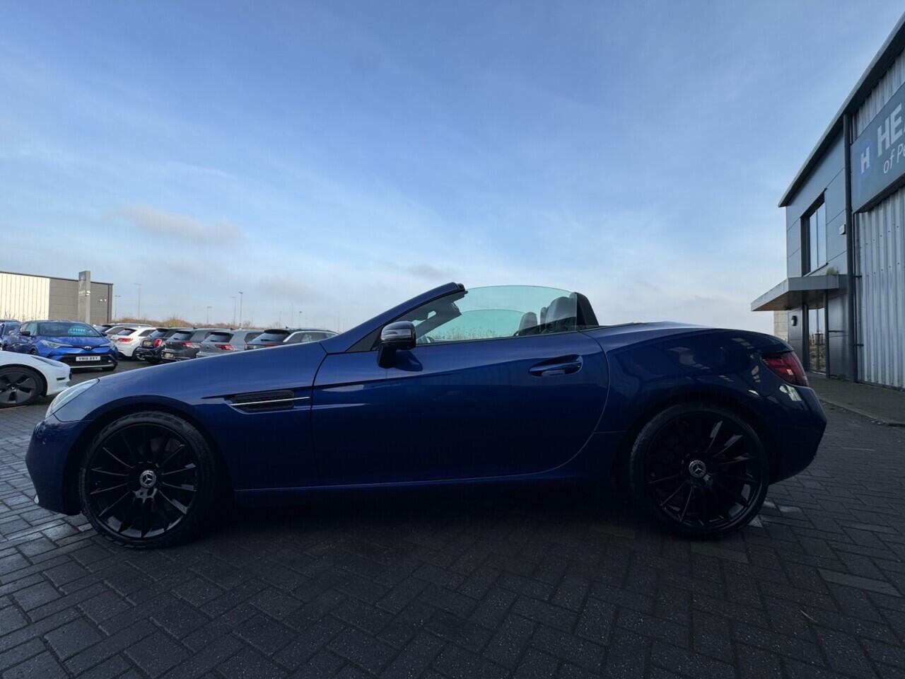 Used Mercedes-Benz SLC 2016 for sale - 77029619: Photo 50