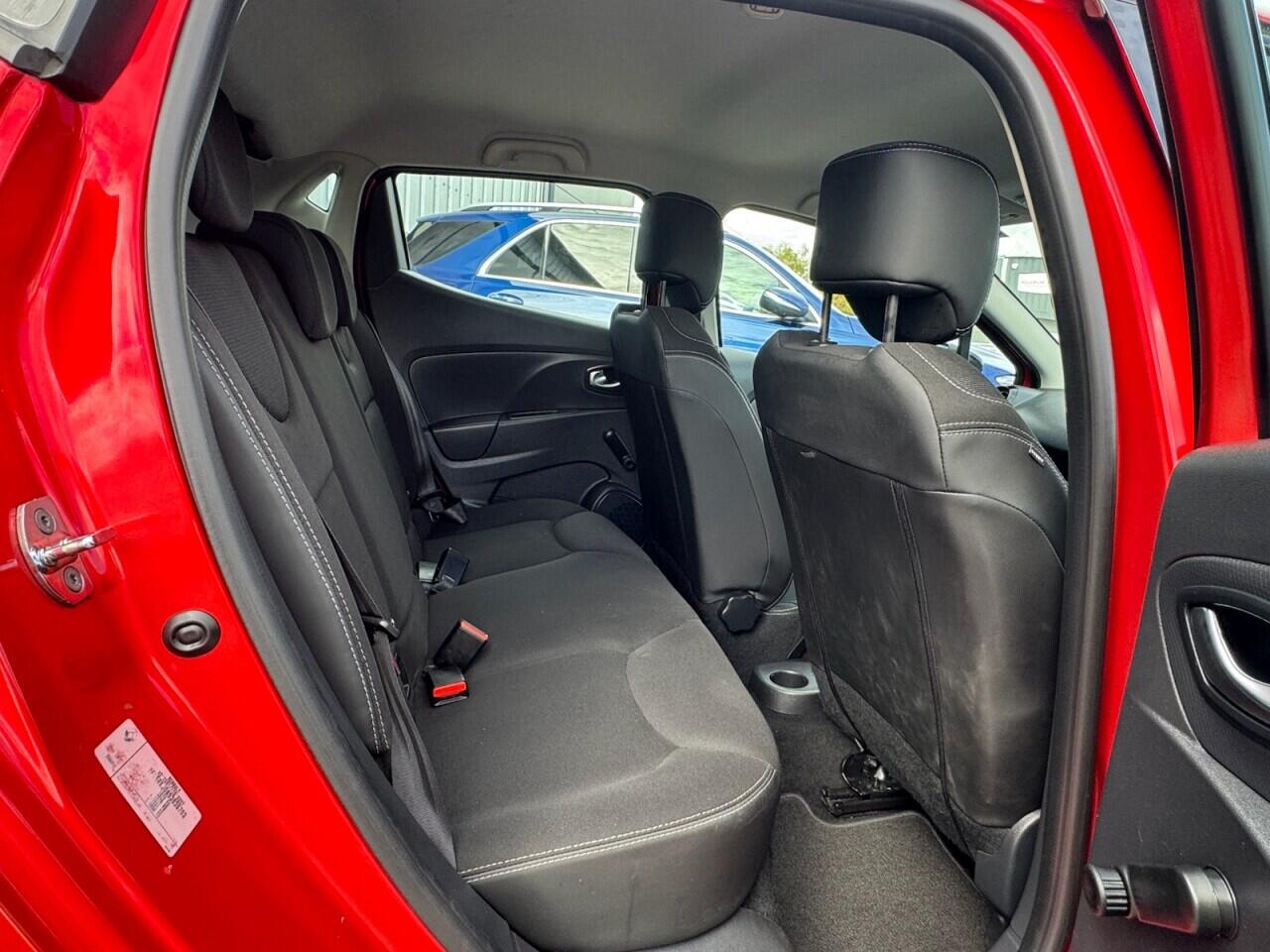 Used Renault Clio 2015 for sale - 76701398: Photo 34