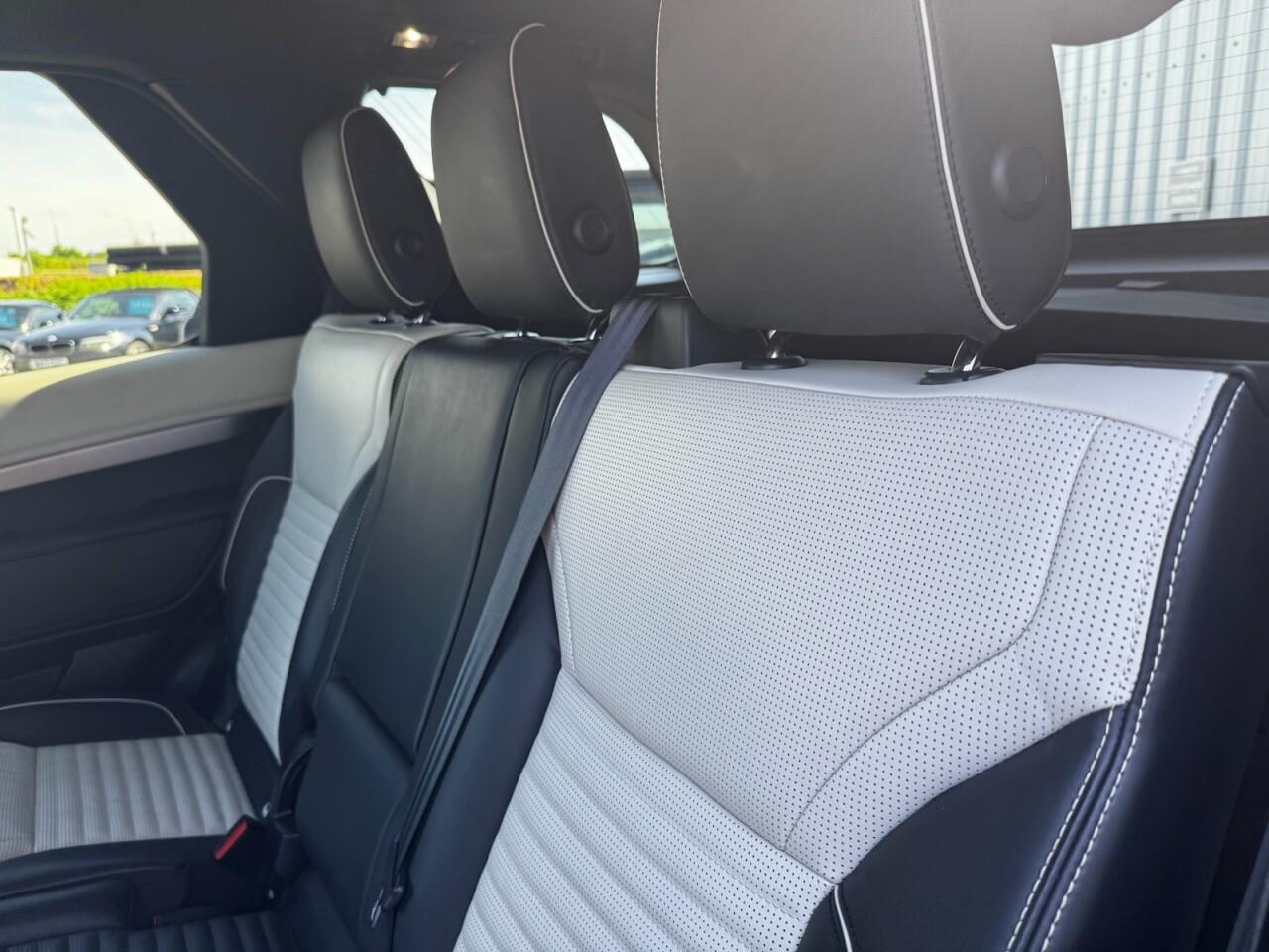 Used Land Rover Discovery 2021 for sale - 76702286: Photo 42