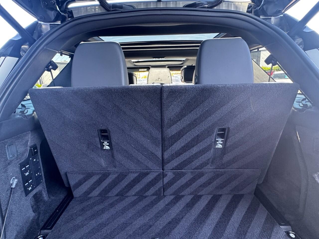 Used Land Rover Discovery 2021 for sale - 76702286: Photo 51