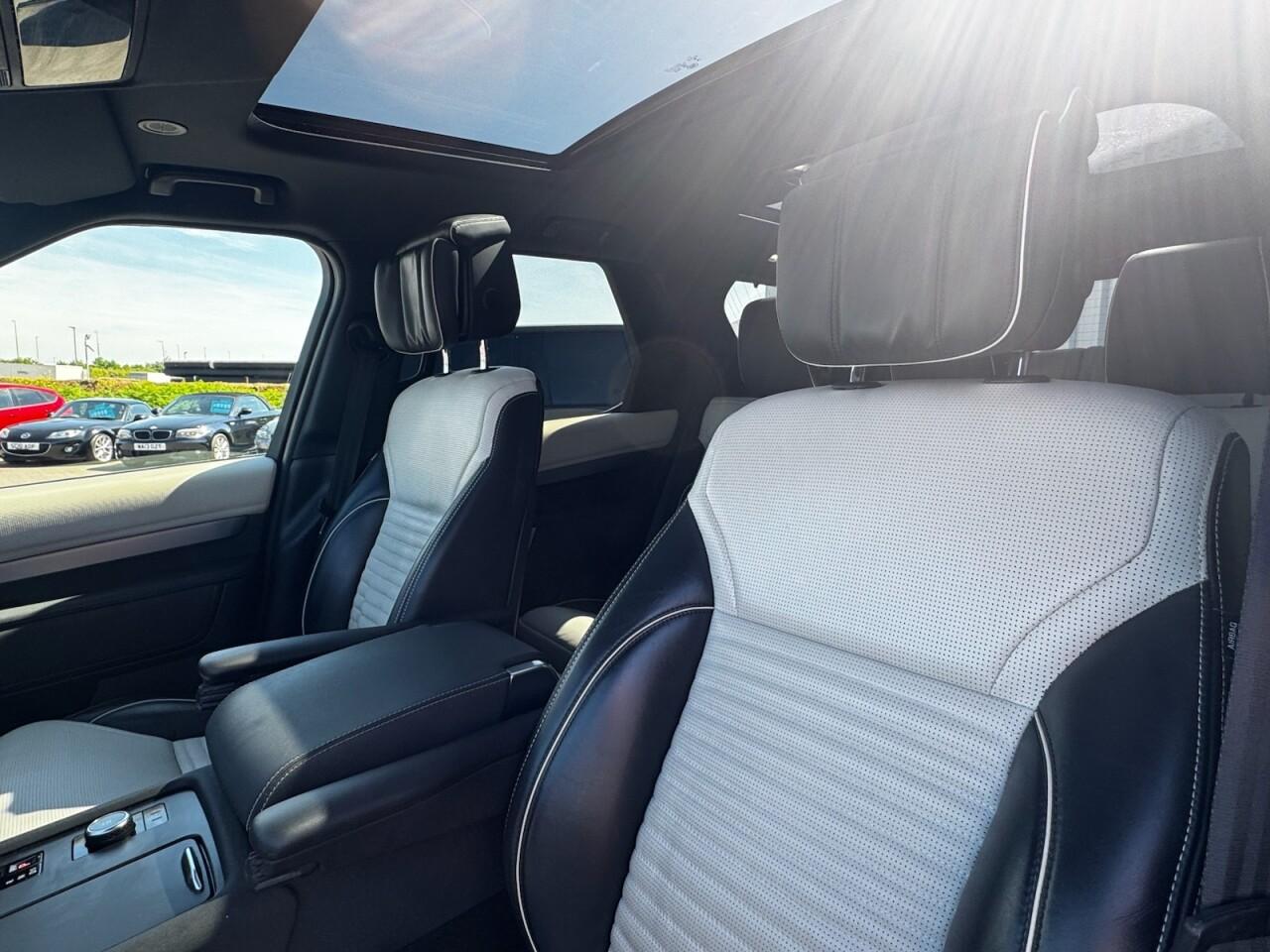 Used Land Rover Discovery 2021 for sale - 76702286: Photo 65