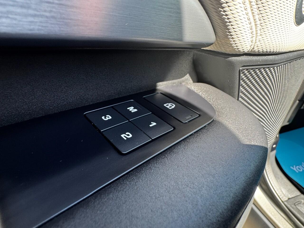 Used Land Rover Discovery 2021 for sale - 76702286: Photo 68