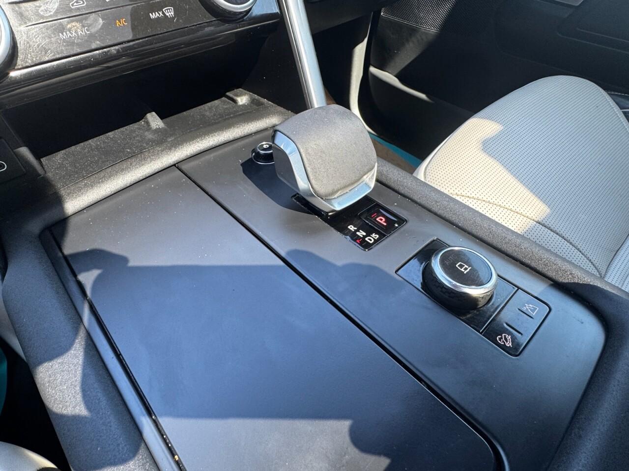 Used Land Rover Discovery 2021 for sale - 76702286: Photo 70