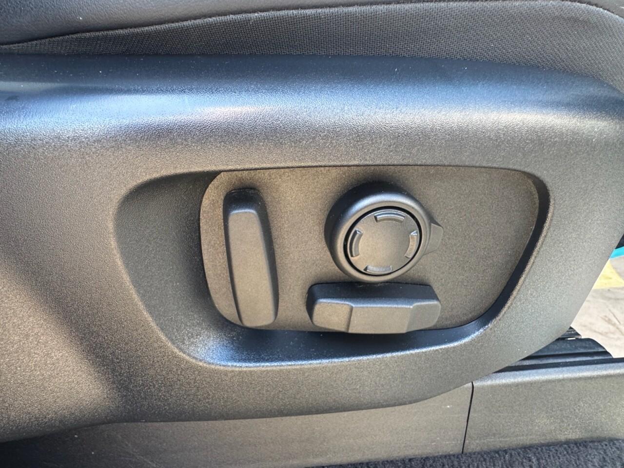 Used Land Rover Discovery 2021 for sale - 76702286: Photo 82