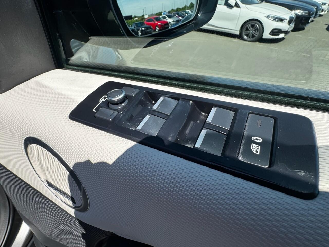 Used Land Rover Discovery 2021 for sale - 76702286: Photo 84