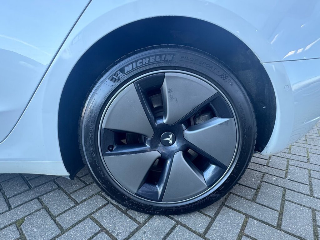 Used Tesla Model 3 2022 for sale - 76558785: Photo 29