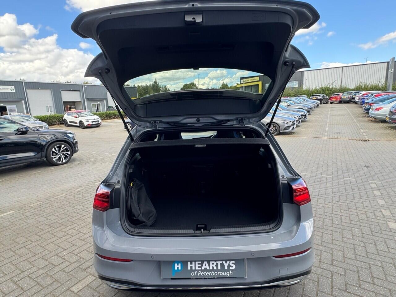 Used Volkswagen Golf 2022 for sale - 76991476: Photo 42