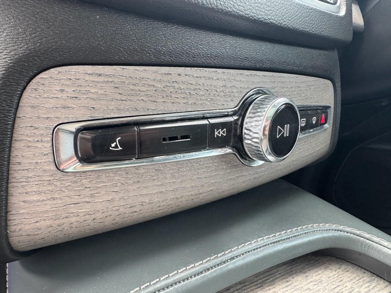 Used Volvo XC90 2021 for sale - 76701871: Photo 61