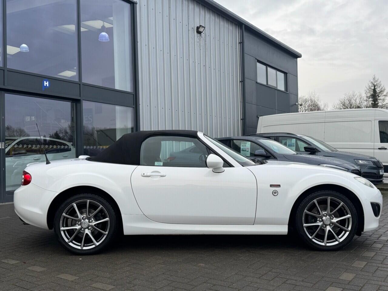 Used Mazda MX-5 2010 for sale - 77215374: Photo 46