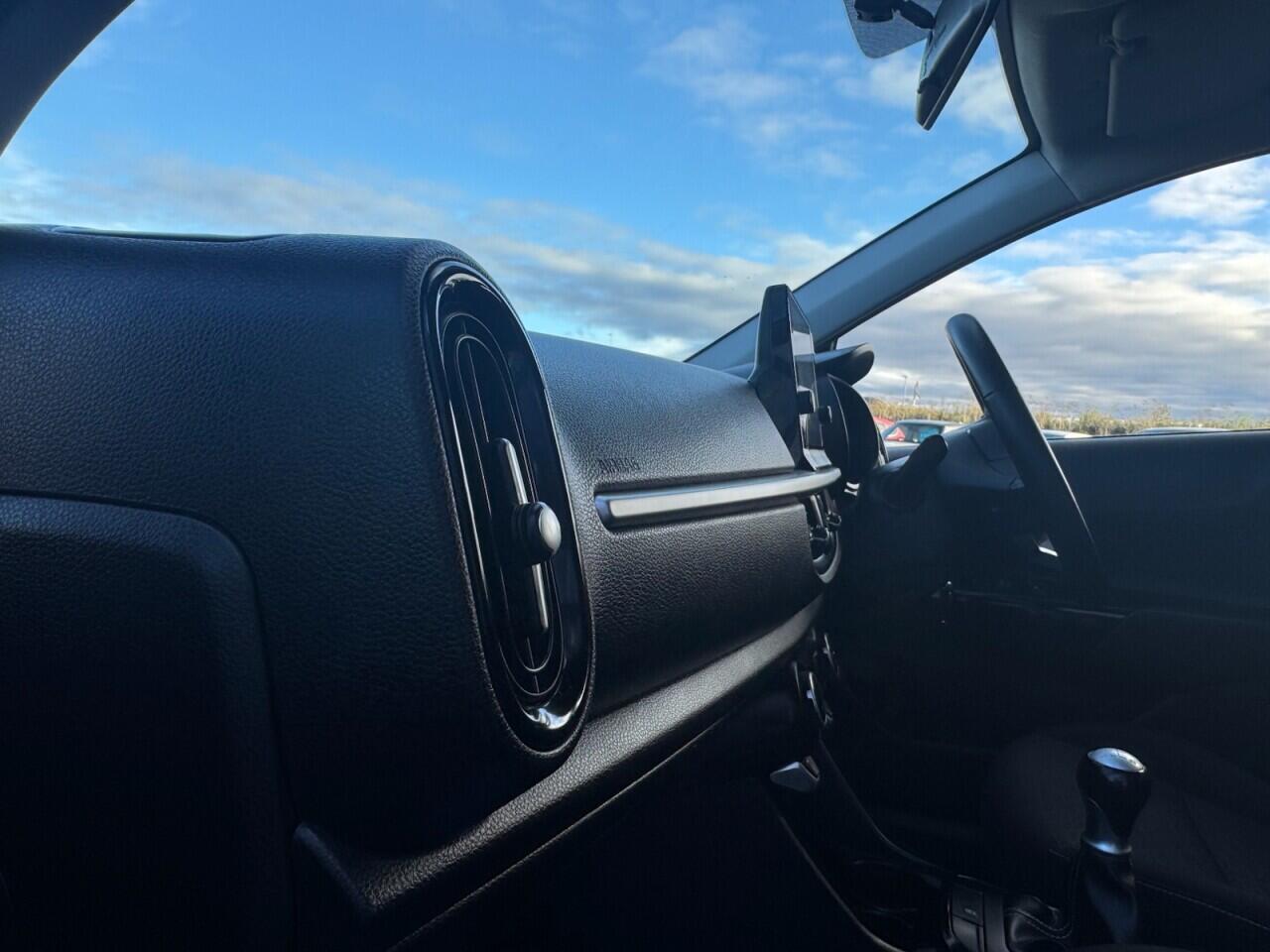 Used Kia Picanto 2020 for sale - 76702277: Photo 45