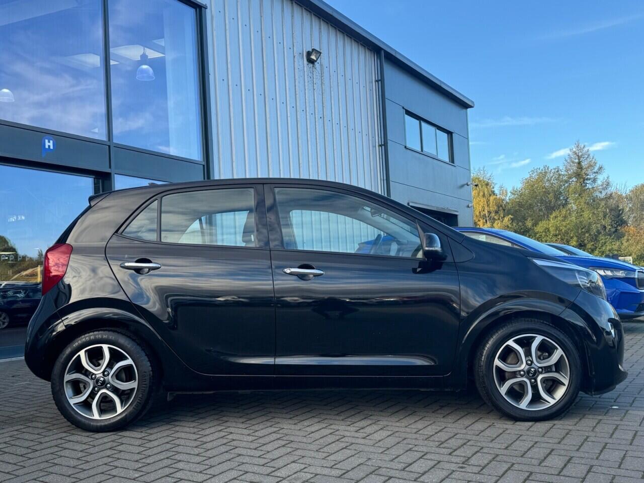 Used Kia Picanto 2020 for sale - 76702277: Photo 6