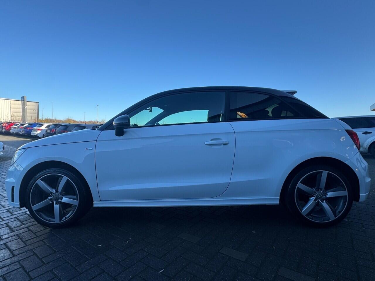 Used Audi A1 2014 for sale - 76780816: Photo 18