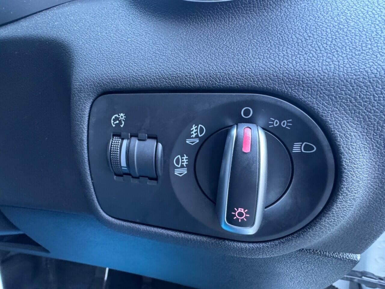 Used Audi A1 2014 for sale - 76780816: Photo 37