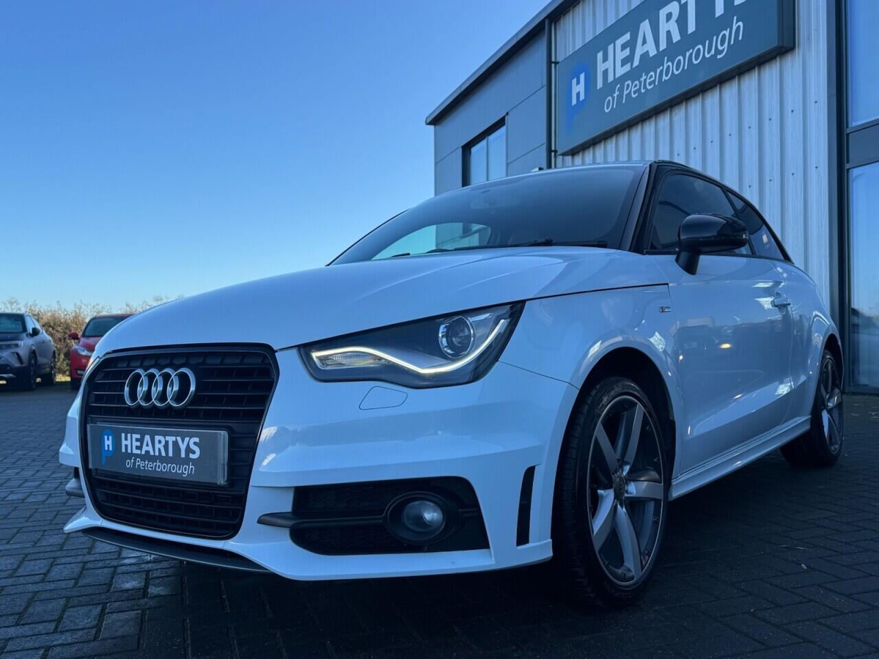 Used Audi A1 2014 for sale - 76780816: Photo 4