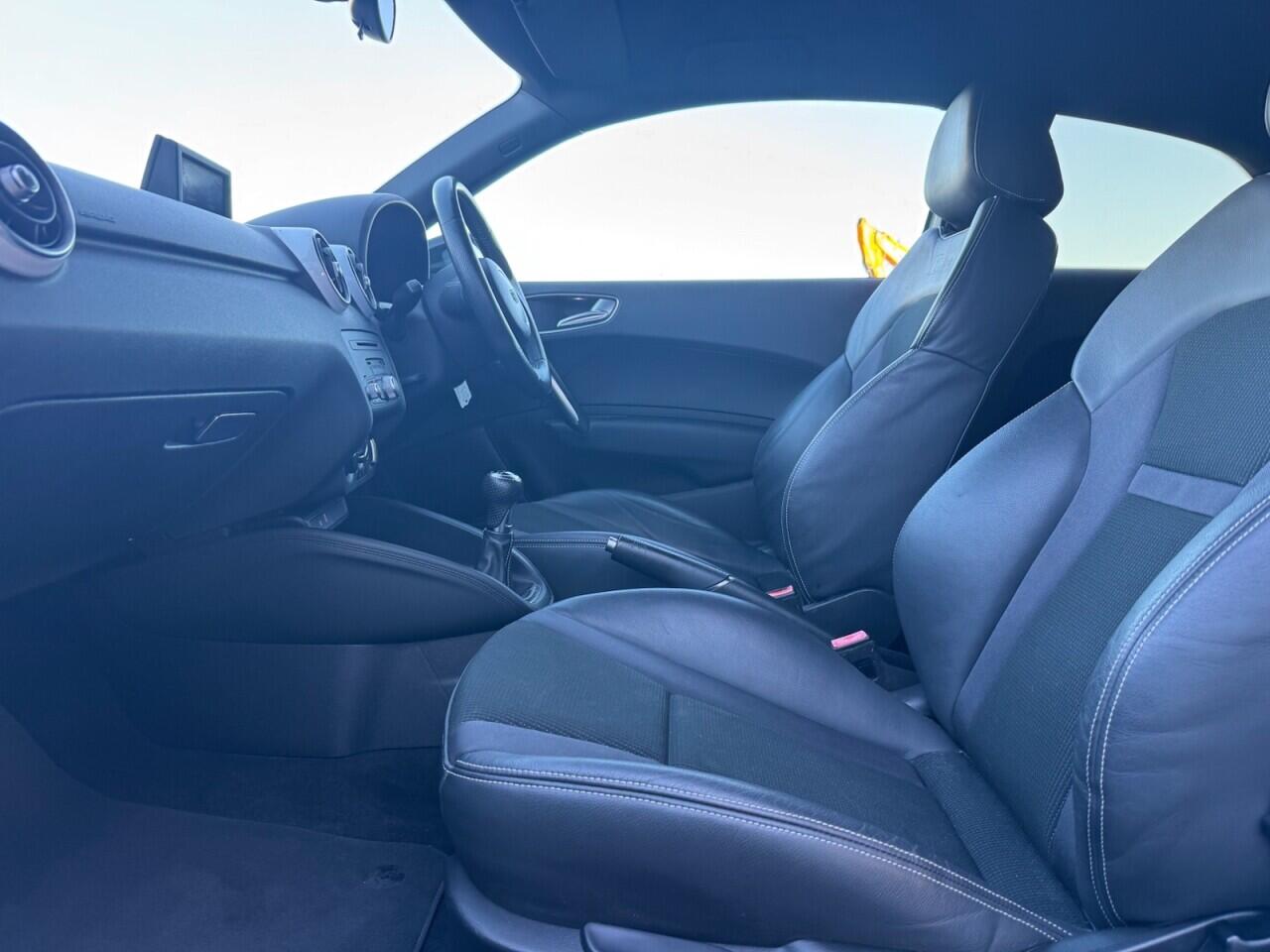 Used Audi A1 2014 for sale - 76780816: Photo 5