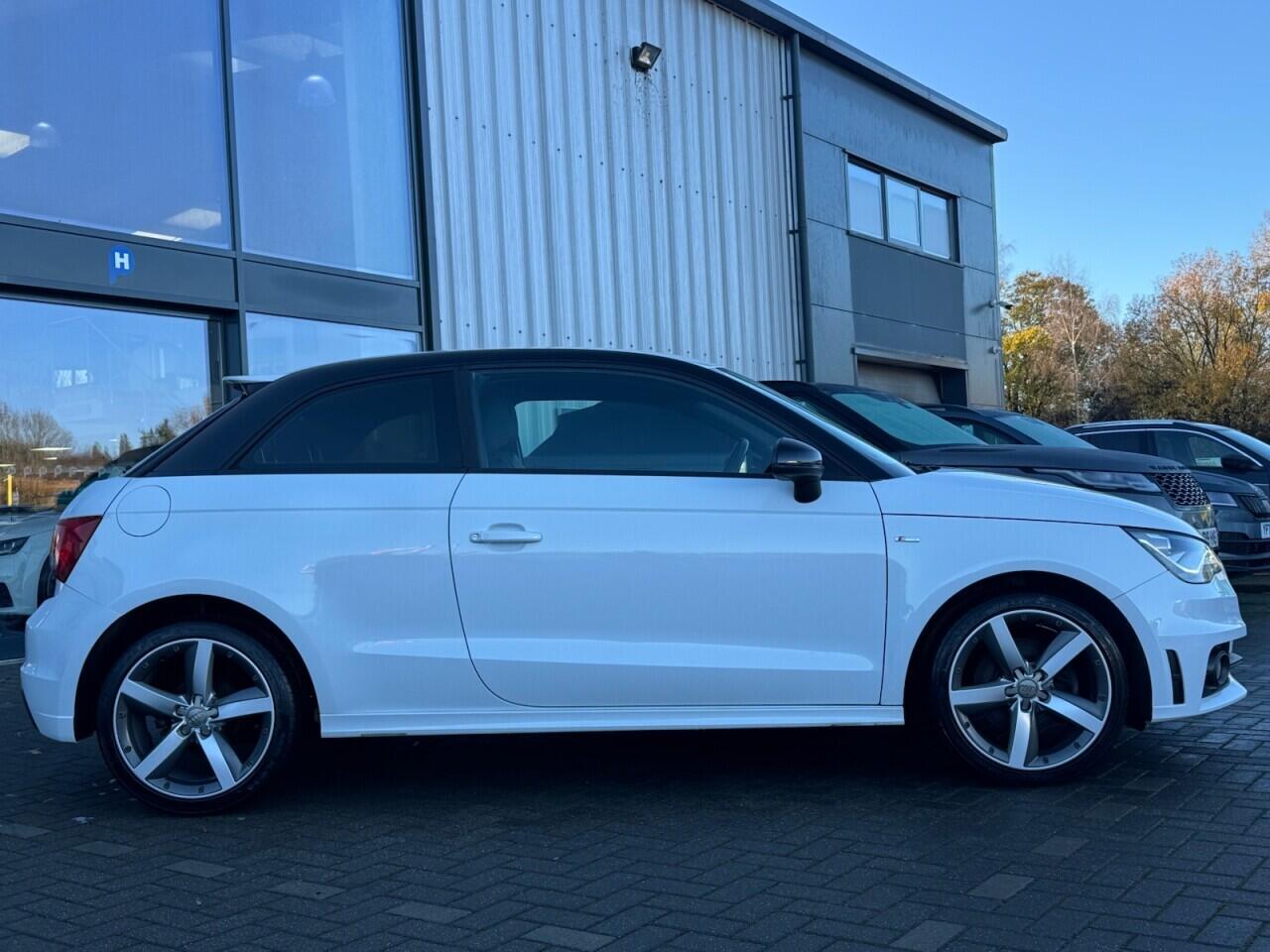 Used Audi A1 2014 for sale - 76780816: Photo 51