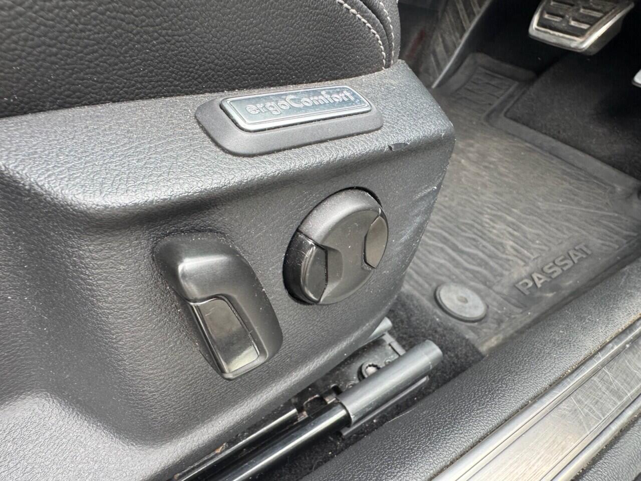 Used Volkswagen Passat for sale - 76701373: Photo 60
