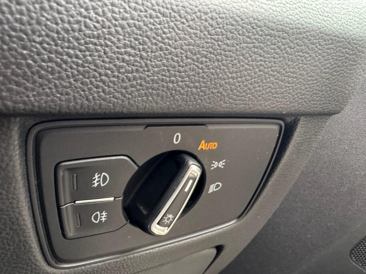 Used Volkswagen Passat for sale - 76701373: Photo 64