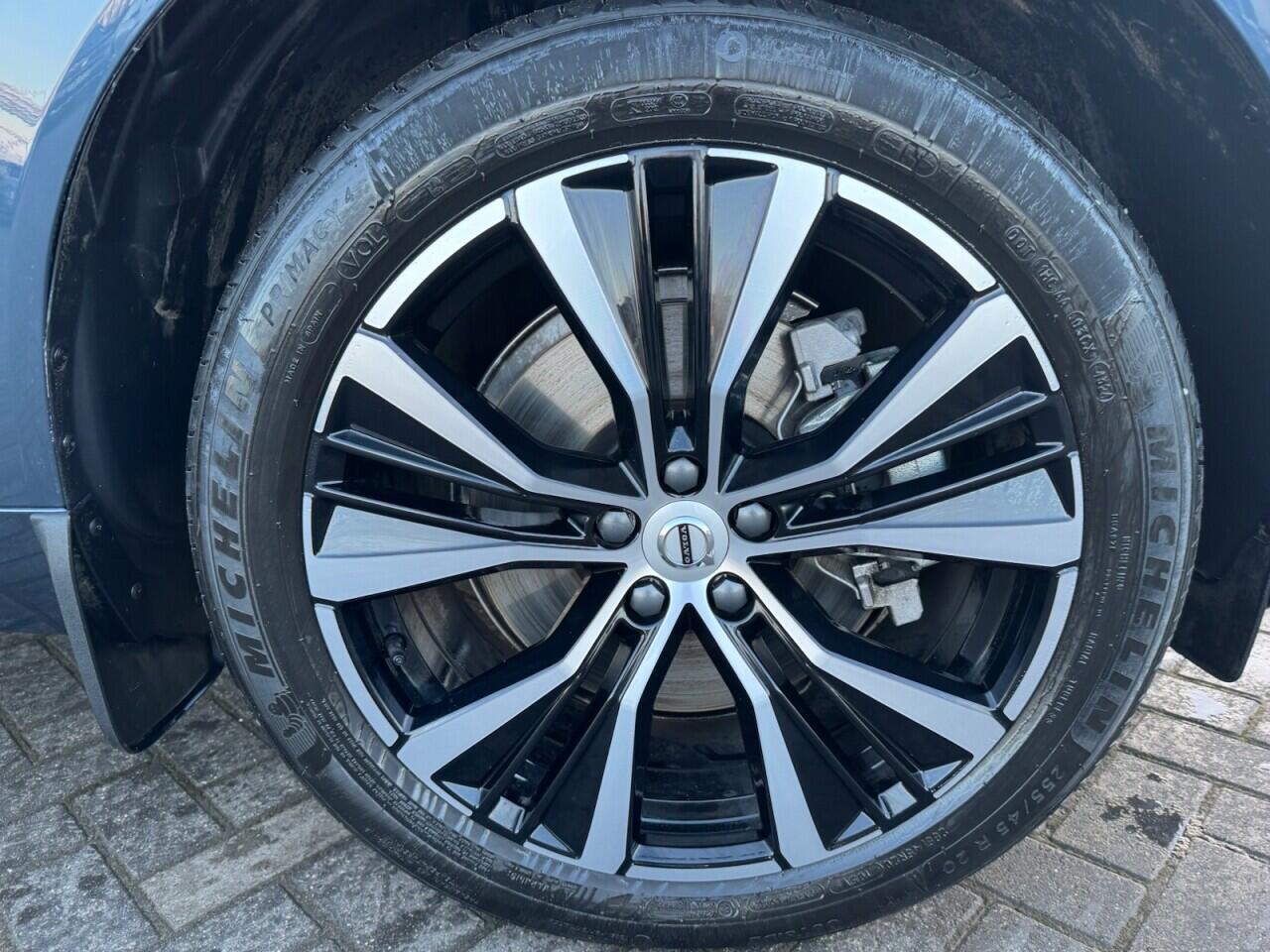 Used Volvo XC60 2025 for sale - 77425049: Photo 43