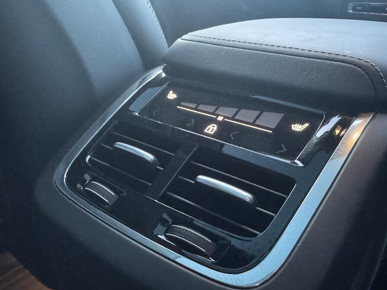 Used Volvo XC60 2025 for sale - 77425049: Photo 48