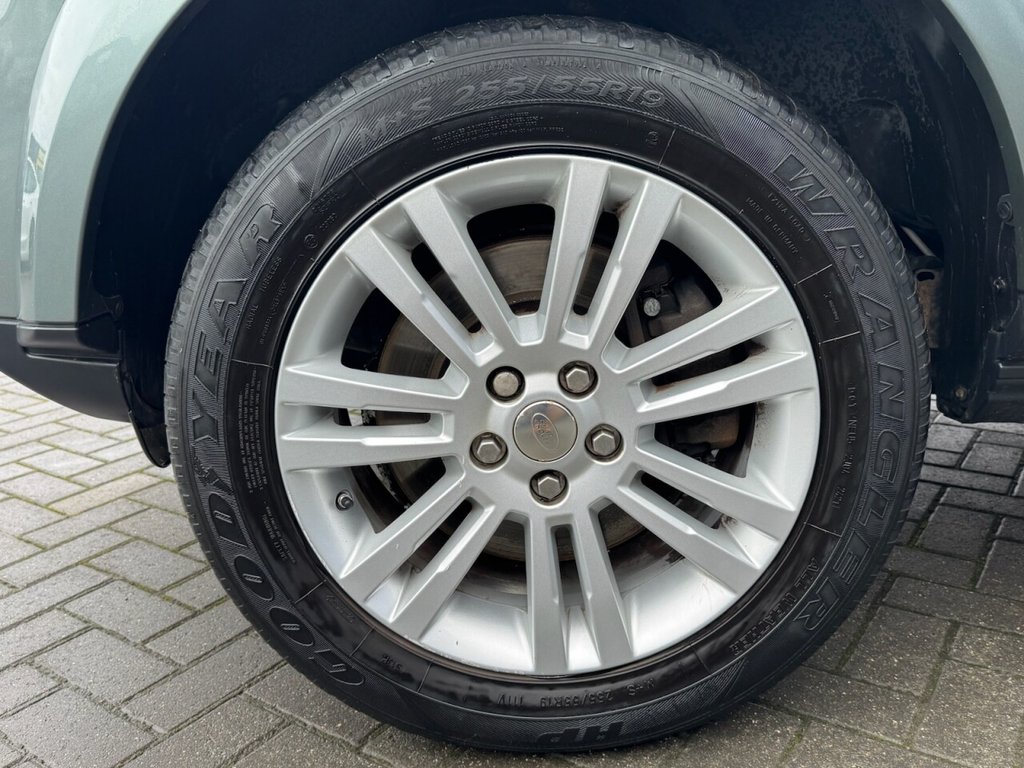 Used Land Rover Discovery 2014 for sale - 76558492: Photo 18