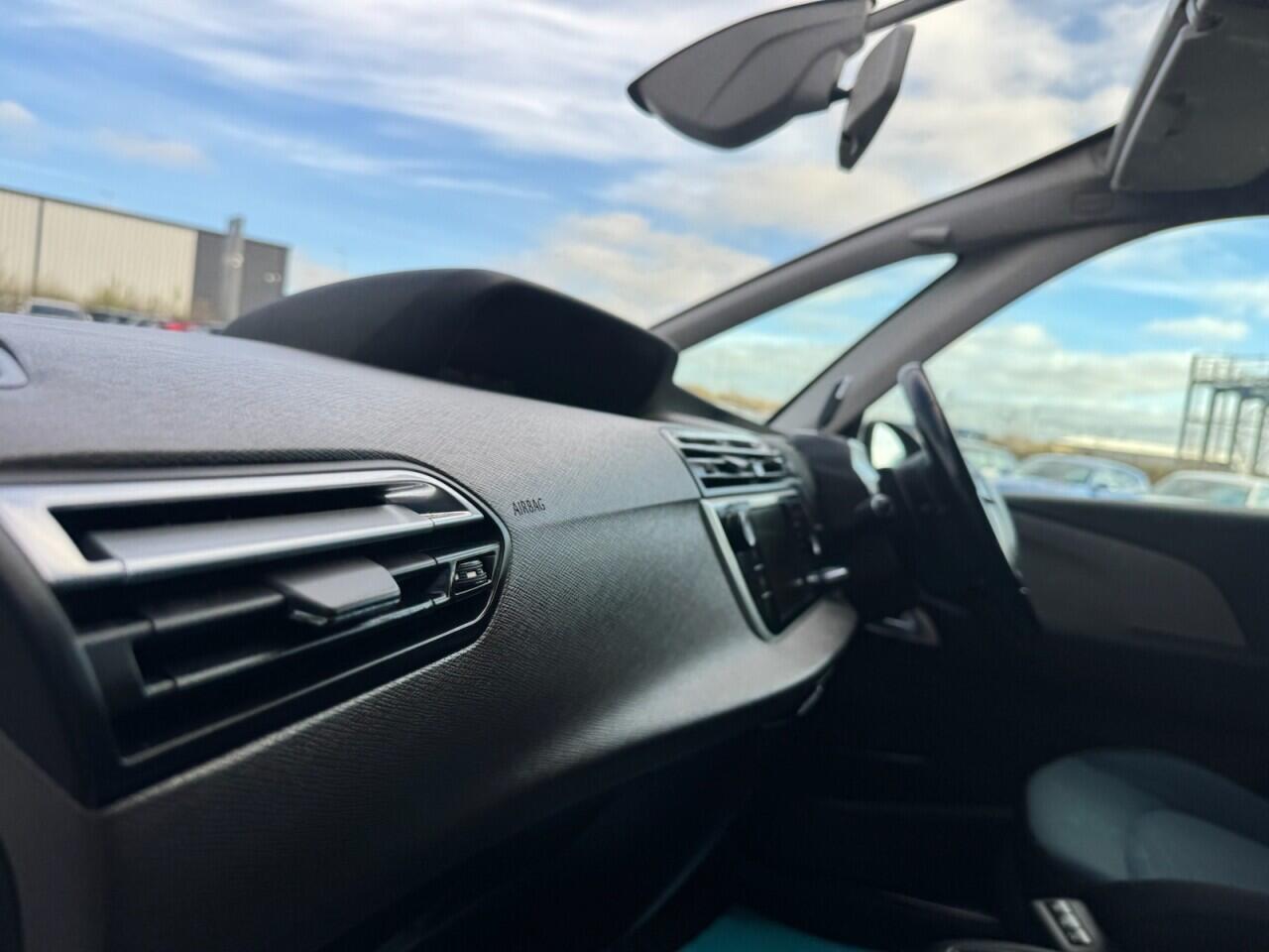 Used Citroen C4 Picasso 2017 for sale - 77441136: Photo 31