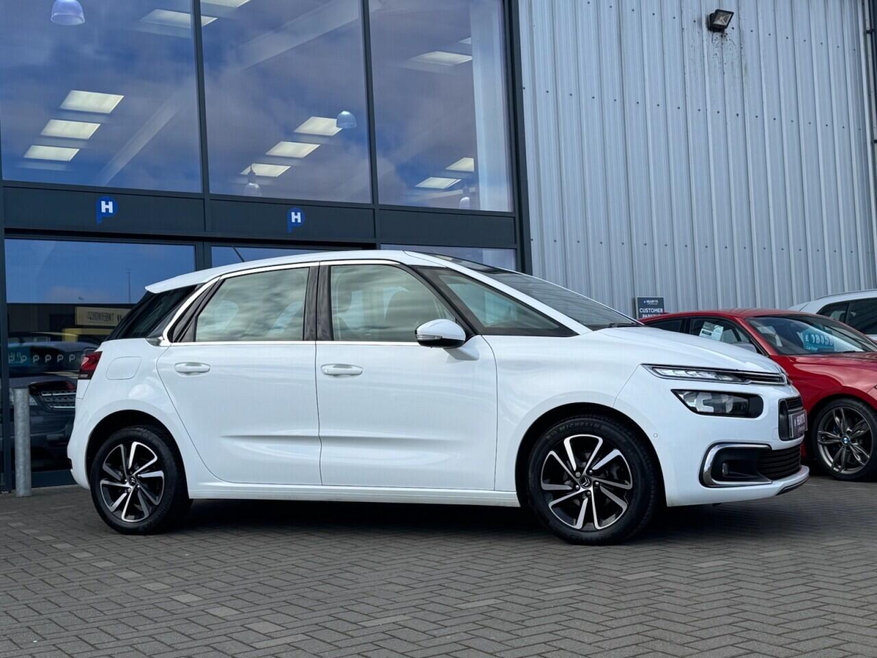 Used Citroen C4 Picasso 2017 for sale - 77441136: Photo 43