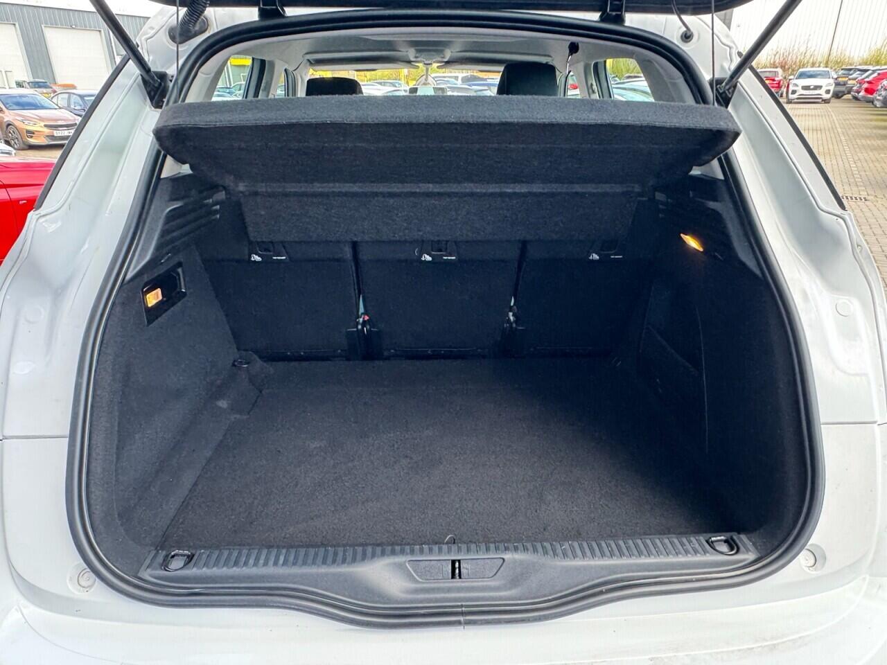 Used Citroen C4 Picasso 2017 for sale - 77441136: Photo 47